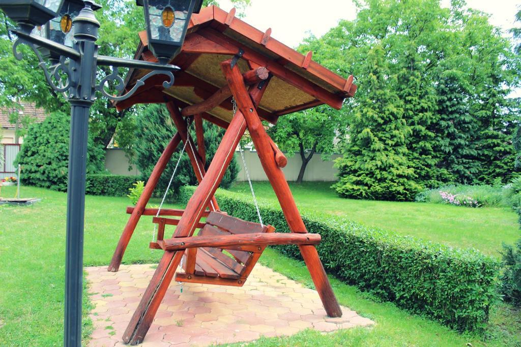 Zempleni Vendeghaz Otel Erdőbénye Dış mekan fotoğraf