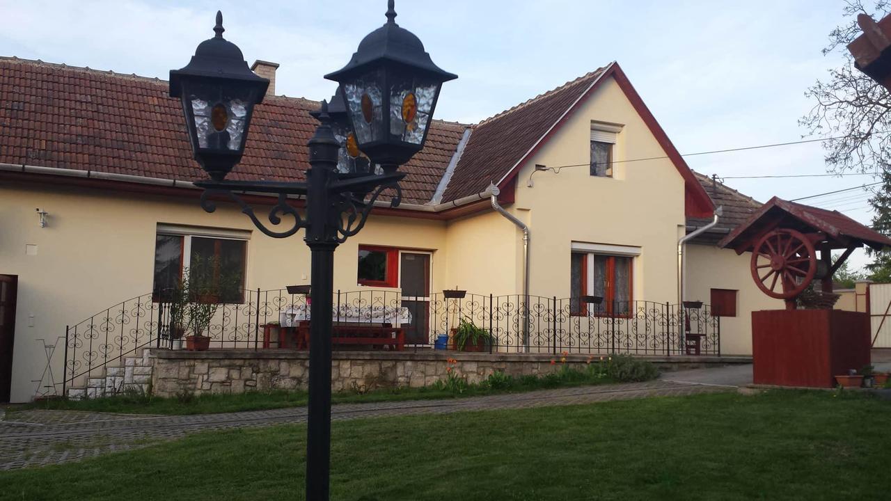 Zempleni Vendeghaz Otel Erdőbénye Dış mekan fotoğraf